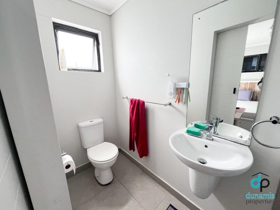 3 Bedroom Property for Sale in Nahoon Valley Park Eastern Cape